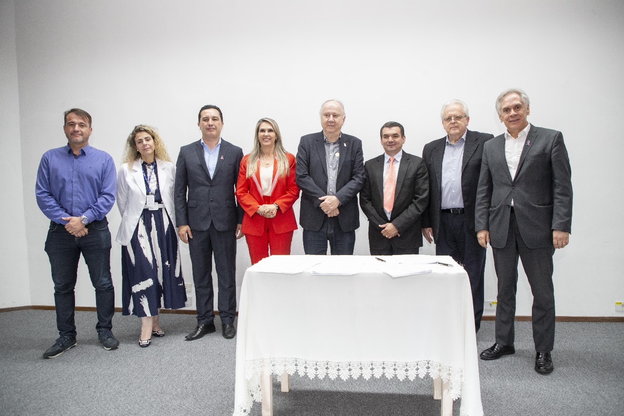 Tecpar e AMP fortalecem parceria para apoiar desenvolvimento dos municípios