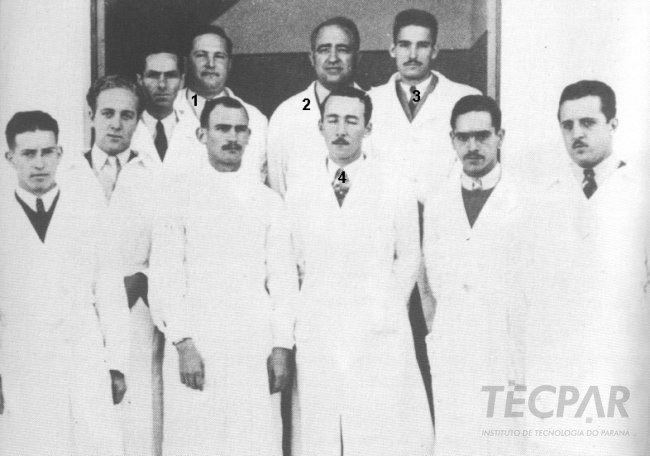 Equipe que iniciou os trabalhos no LAP em 1940.