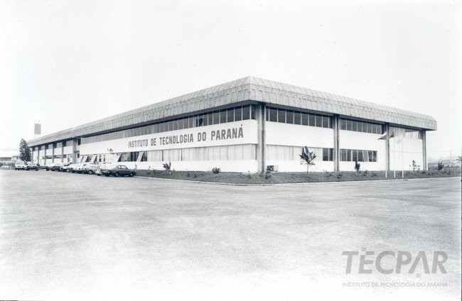 Fachada do prédio do Centro de Tecnologia Industrial CTI Brasil-Japão, inaugurado em 1983.