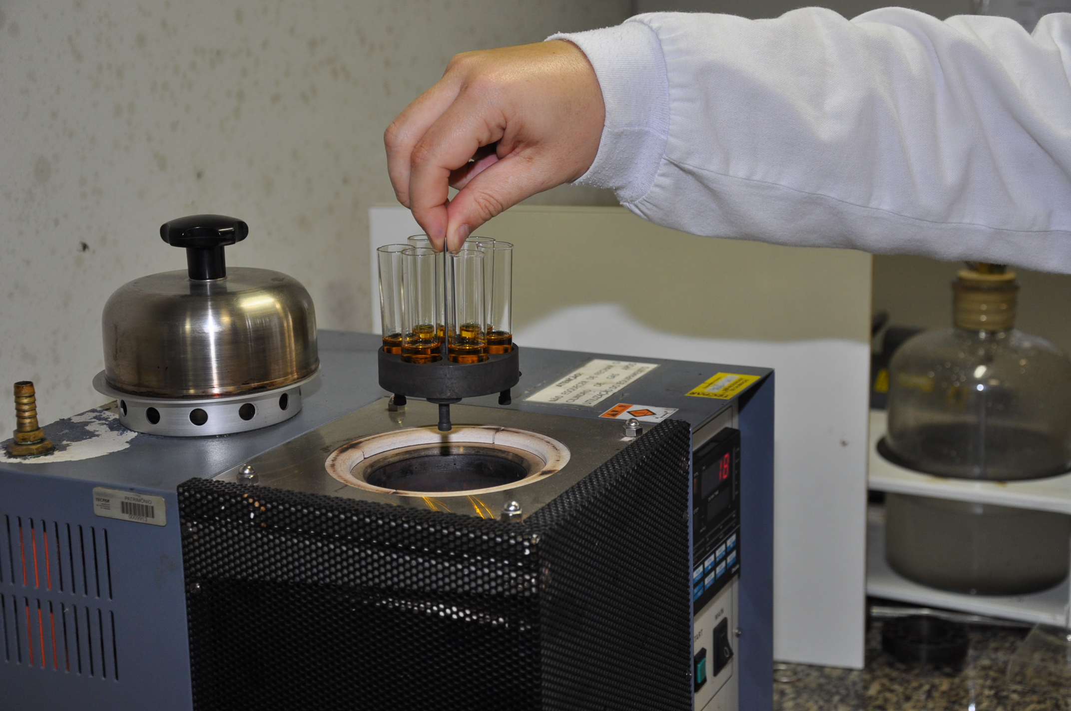 Laboratório nas instalações do Centro de Energias Renovaveis (Cerbio).