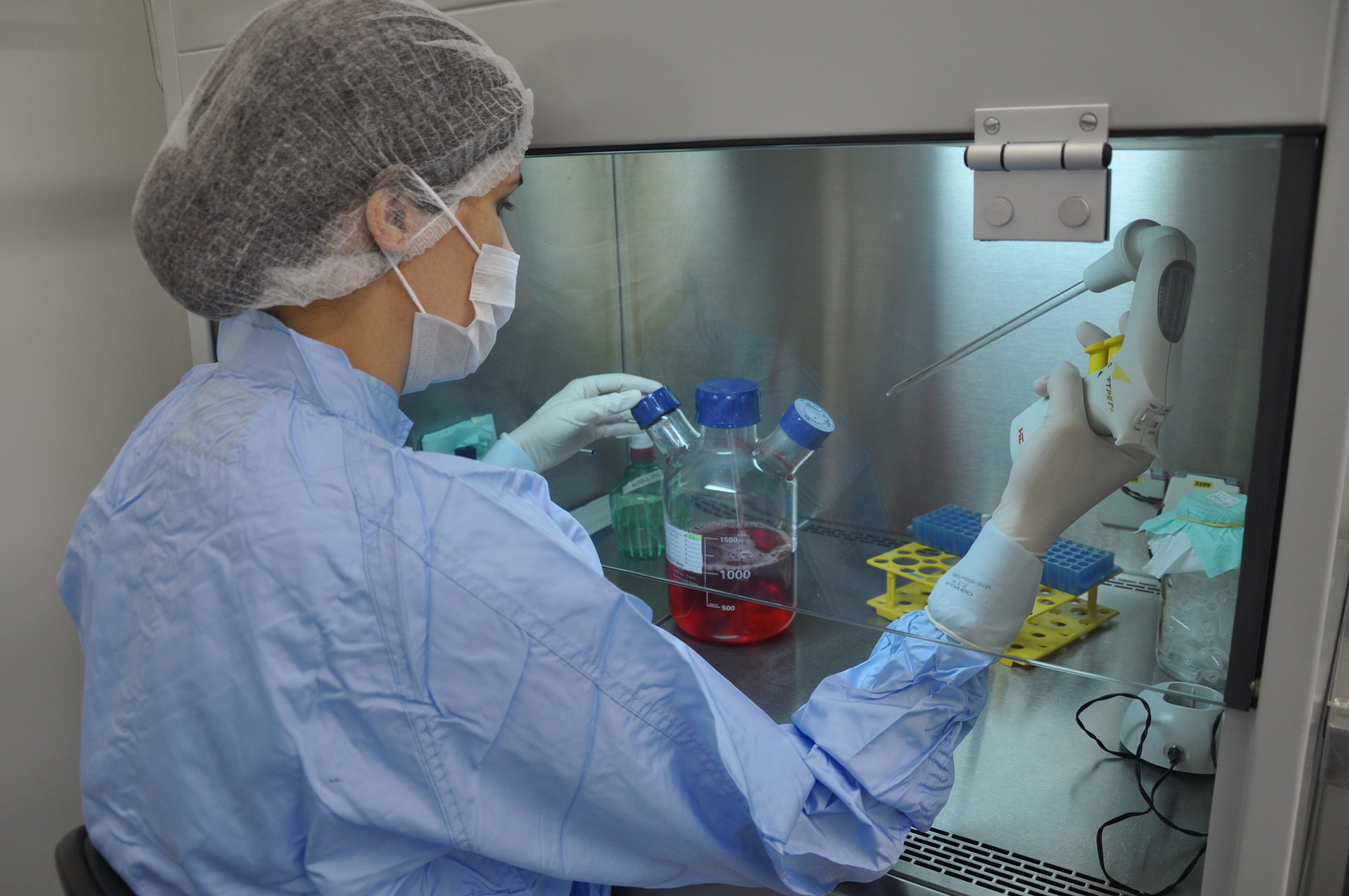 Laboratório de Antígenos do Tecpar.