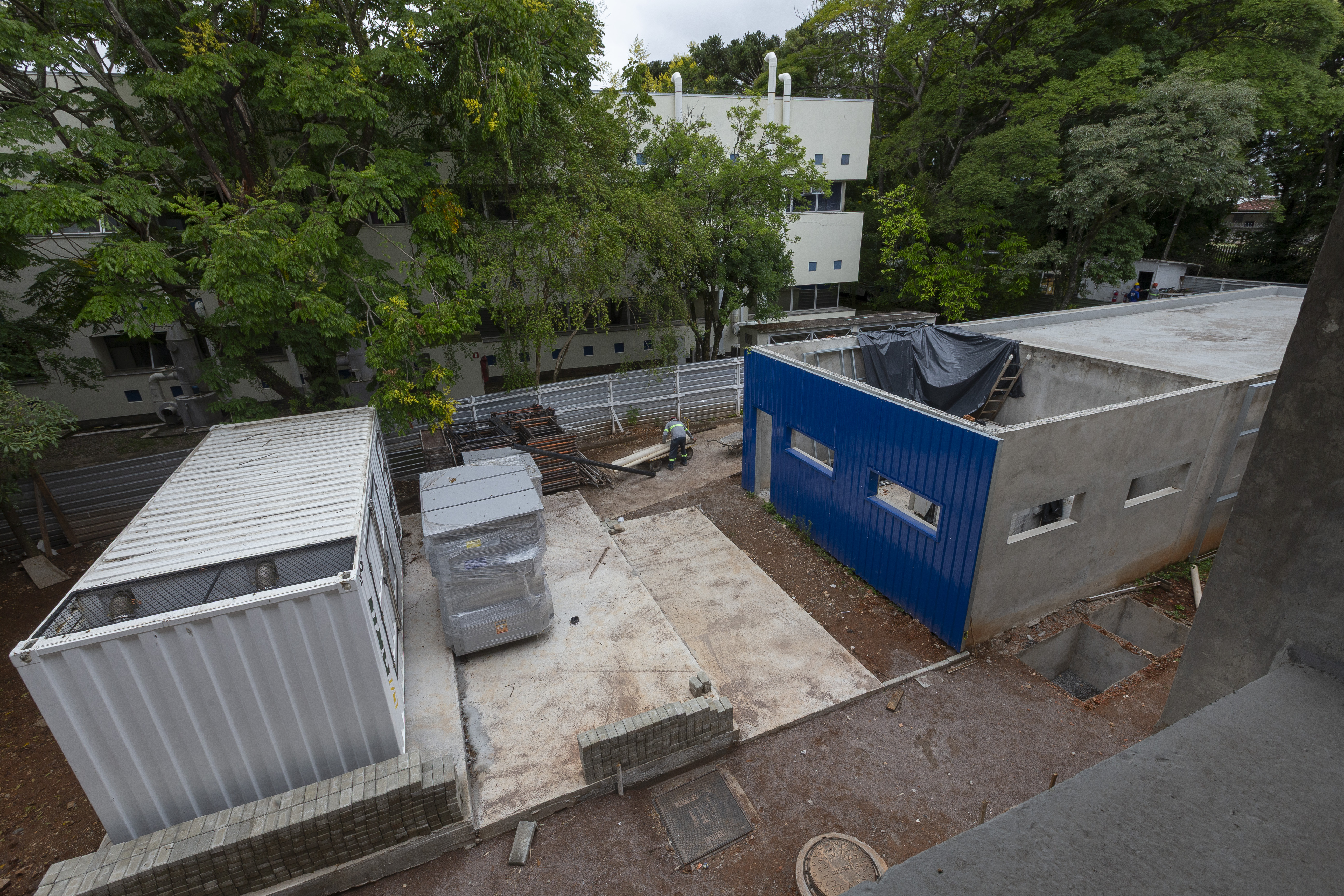 Paraná se prepara para fornecer insumos para saúde animal a todo o país