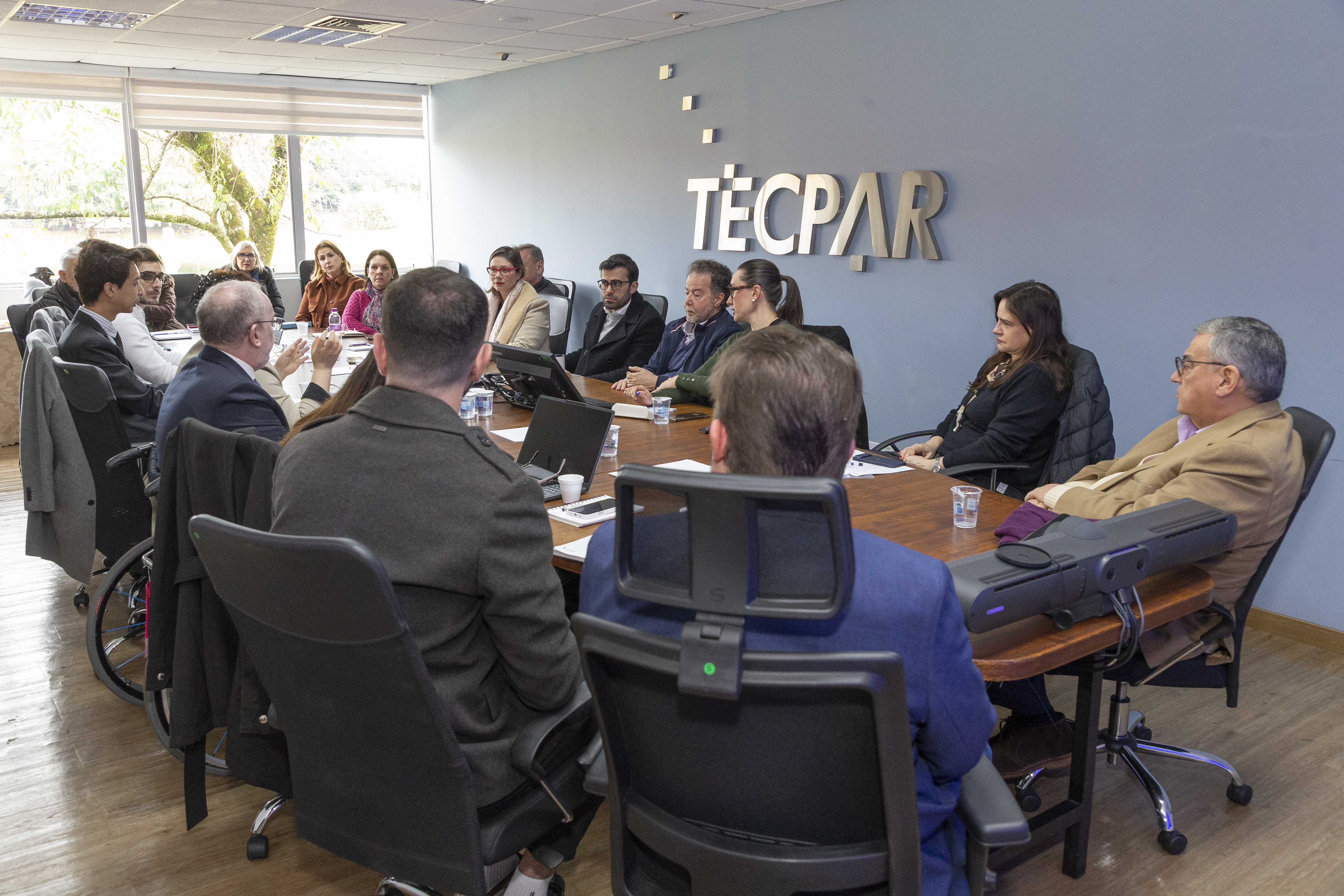 Tecpar inicia processo de transferência de tecnologia de vacinas com biofarmacêutica Sinovac