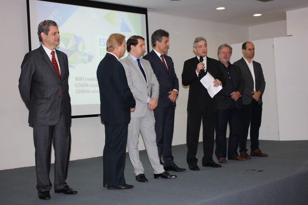 lançamento_escolagestao