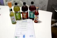 Bebidas orgânicas da Amare Kombucha, empresa paranaense certificada pelo Tecpar.  