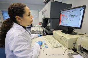 Laboratório de espectrometria