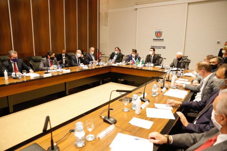 Paraná  Rússia Vacina