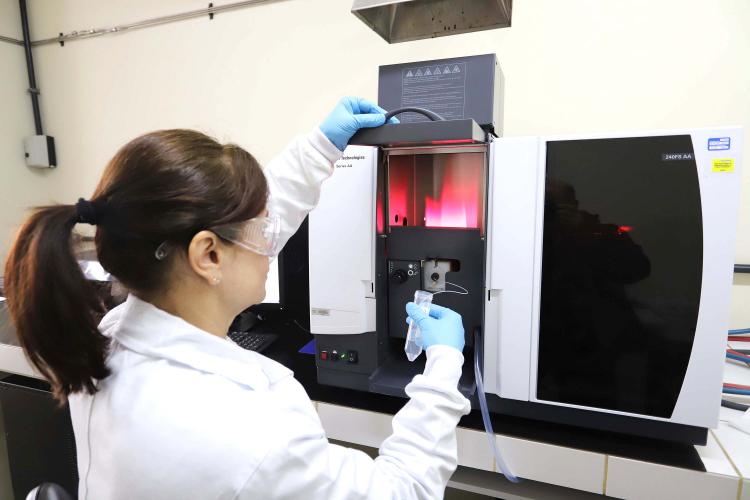 Laboratório de espectroscopia