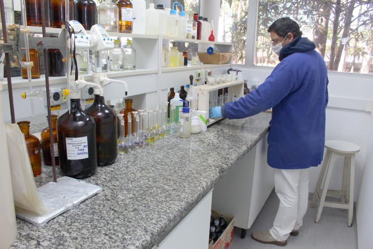 Laboratório de Combustíveis, Lubrificantes e Gás Natural do Centro de Tecnologia de Materiais