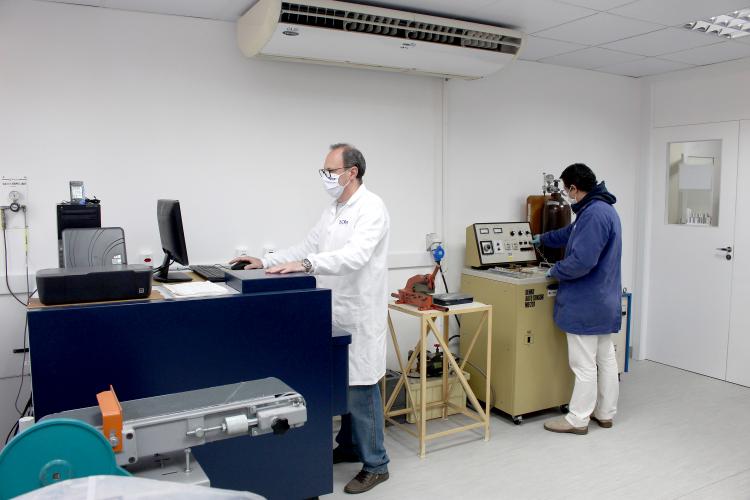 Laboratório de Ensaios Químicos e Metais do Centro de Tecnologia de Materiais