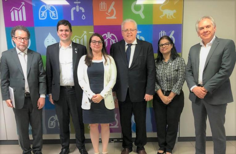 Comitiva do Tecpar realiza visita institucional em  Brasília