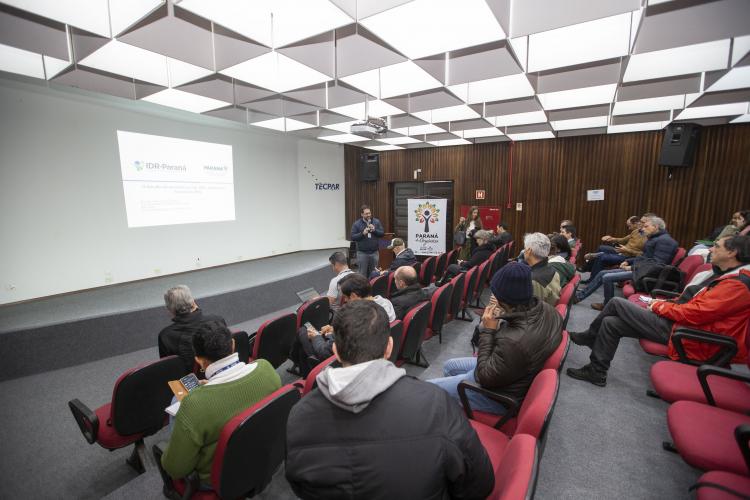 Palestra: o desafio da merenda escolar 100% orgânica no Paraná em 2030.