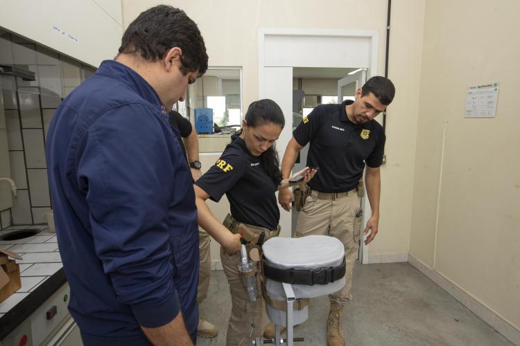 Tecpar desenvolve teste para dar mais segurança a policiais rodoviários