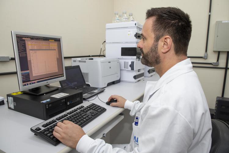 Revista científica editada pelo Tecpar passa por processo de modernização