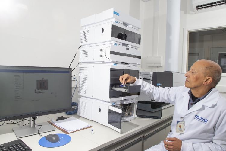 Laboratórios multiusuário