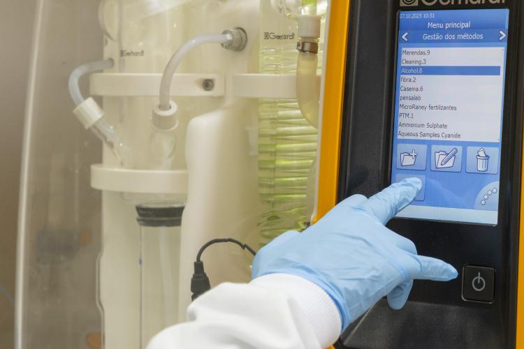 Análise de bebidas - metanol