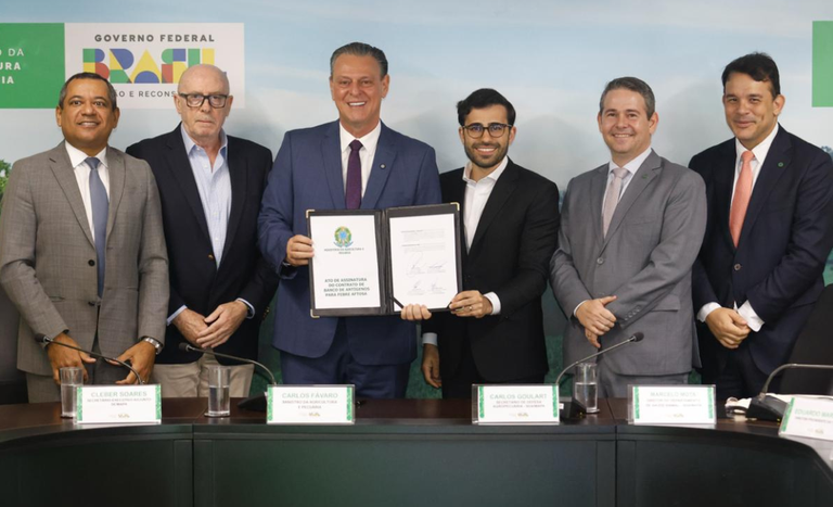 Paraná será responsável pelo banco brasileiro de antígenos e vacinas contra febre aftosa