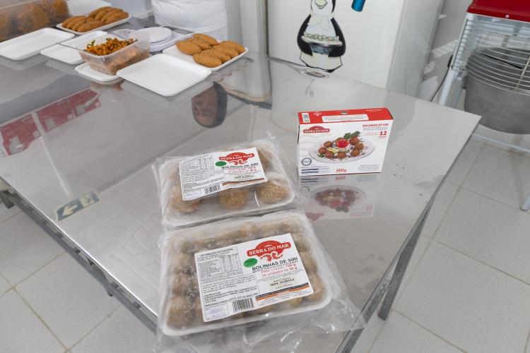 Bolinhos serra do mar - análise glúten