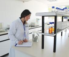 Laboratório de Análise do efeito sobre a água