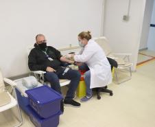 Colaboradores do Parque Tecnológico da Saúde participam da campanha de doação de sangue