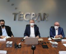 Referência em produção de vacinas, Tecpar apresenta projetos ao Ministério da Saúde