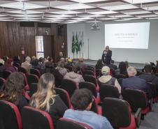 Tecpar e Seju promovem capacitação em Direitos Humanos para colaboradores do instituto