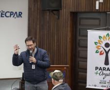 Palestra: o desafio da merenda escolar 100% orgânica no Paraná em 2030. 