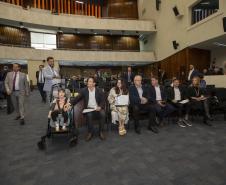Tecpar recebe homenagem da Assembleia Legislativa pela contribuição na elaboração da Lei Pétala 