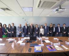 Tecpar recebe delegação de farmacêutica chinesa