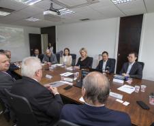 Tecpar recebe delegação de farmacêutica chinesa