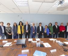 Tecpar recebe comitiva da OPAS