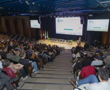 Paraná recebe conferência sobre desafios do setor energético e cenários do mercado