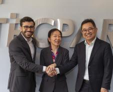 Tecpar e Sinovac iniciam trabalhos para produção de vacinas para o SUS no Paraná