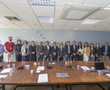 Tecpar e Sinovac iniciam trabalhos para produção de vacinas para o SUS no Paraná