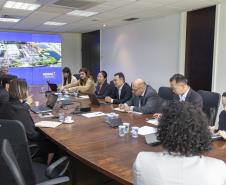 Tecpar e Sinovac iniciam trabalhos para produção de vacinas para o SUS no Paraná