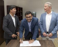 Tecpar e Ipardes se unem para estudar impacto socioeconômico do instituto no Paraná