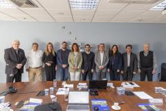 Tecpar recebe comitiva francesa para tratar sobre pesquisas em madeira engenheirada 