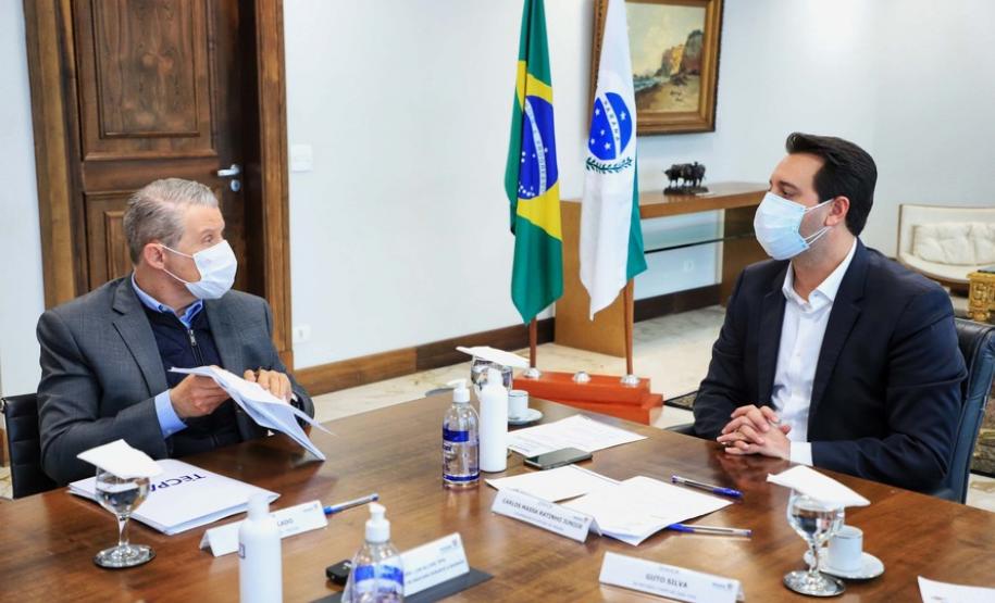 Tecpar, Pfizer e Orygen