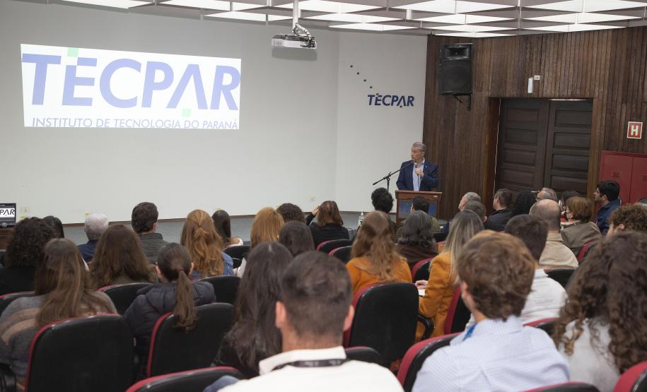 Tecpar recebe participantes do “Roadmap Biotecnologia 2031” em visita técnica pelo Parque Tecnológico da Saúde