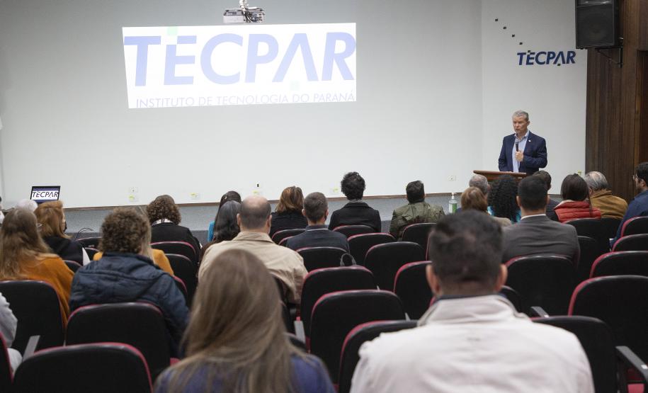 Tecpar recebe participantes do “Roadmap Biotecnologia 2031” em visita técnica pelo Parque Tecnológico da Saúde