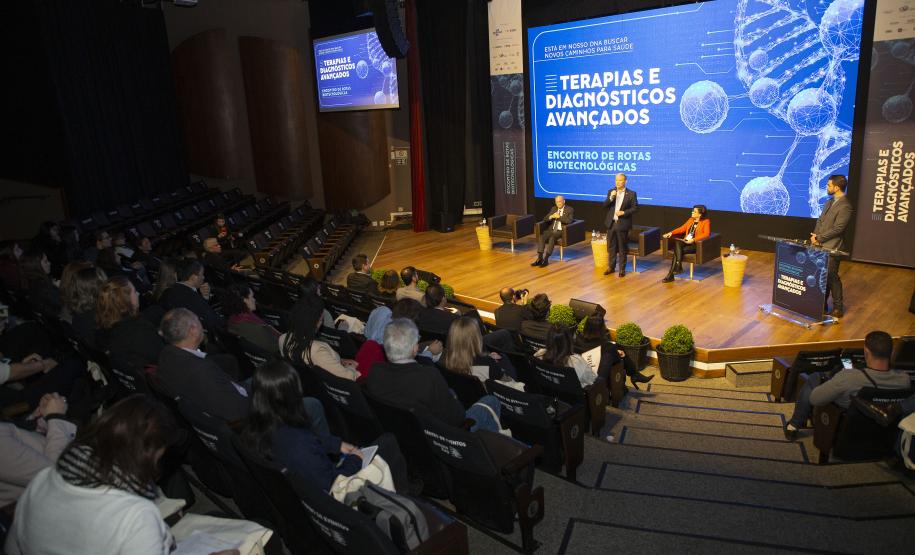 Tecpar participa de evento que debate avanços da biotecnologia