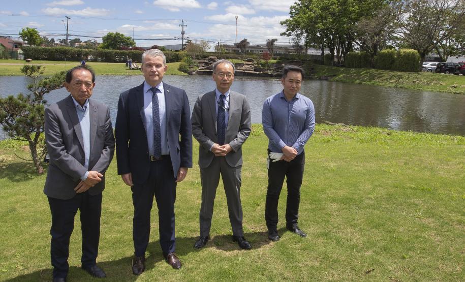 Tecpar recebe visita do cônsul do Japão
