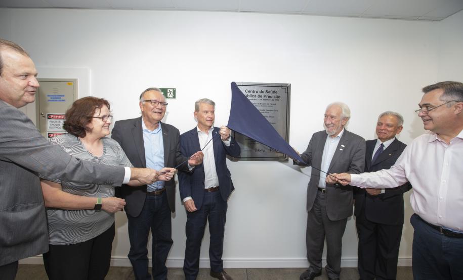 ecpar, Fiocruz e IBMP inauguram centro para estudo de doenças raras e câncer no Paraná