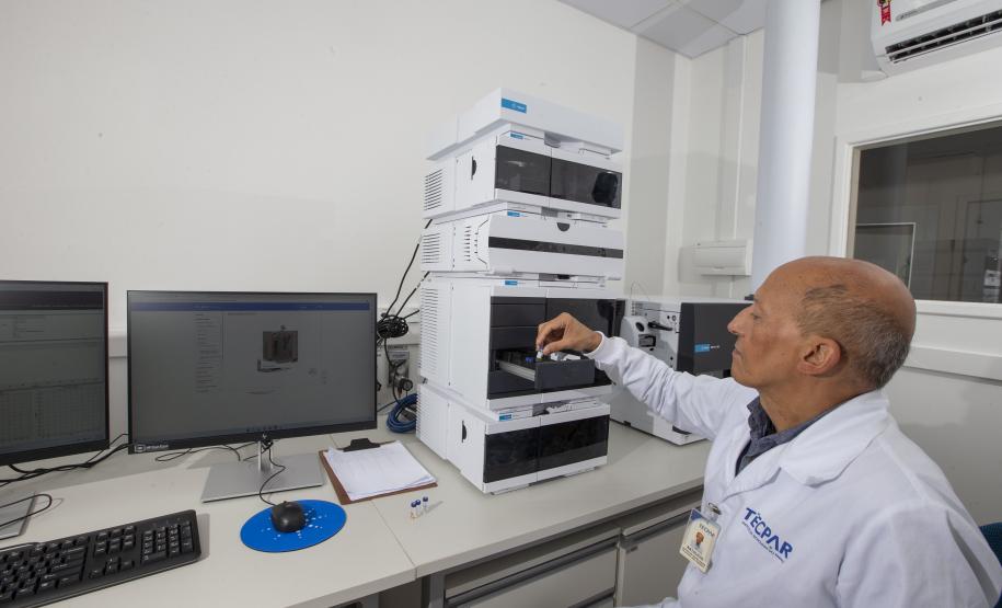 Sistema de cromatografia a liquido