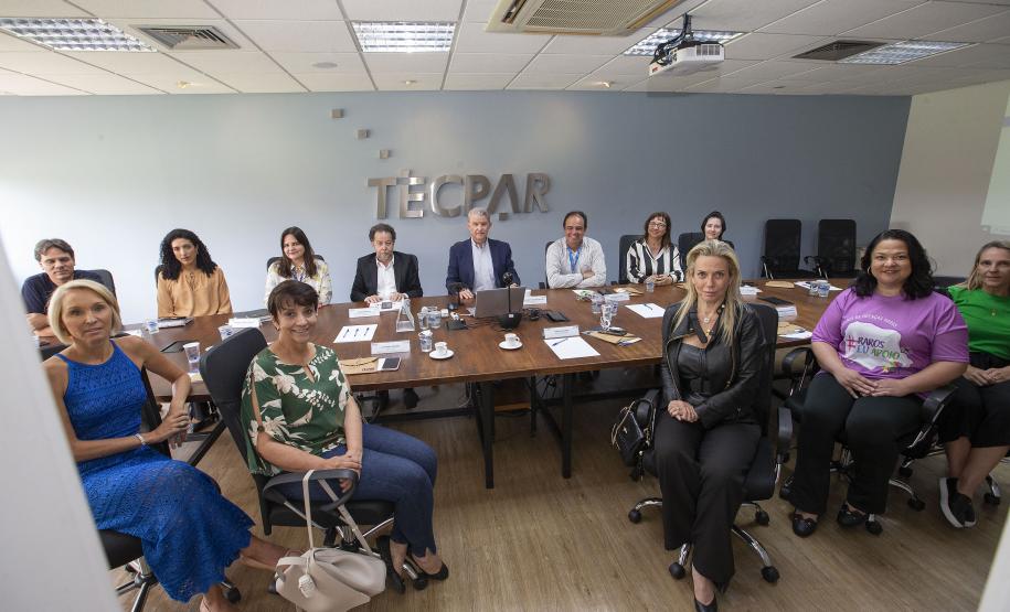 Centro de precisão do Estado recebe instituições que atendem pessoas com doenças raras