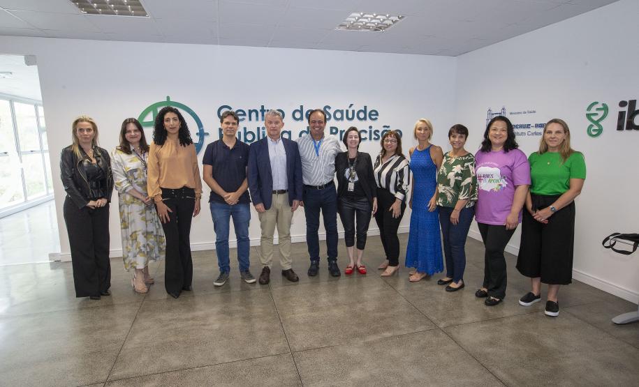 Centro de precisão do Estado recebe instituições que atendem pessoas com doenças raras