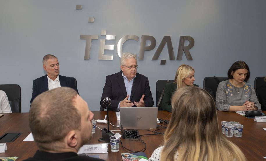 Tecpar recebe comitiva da Polônia