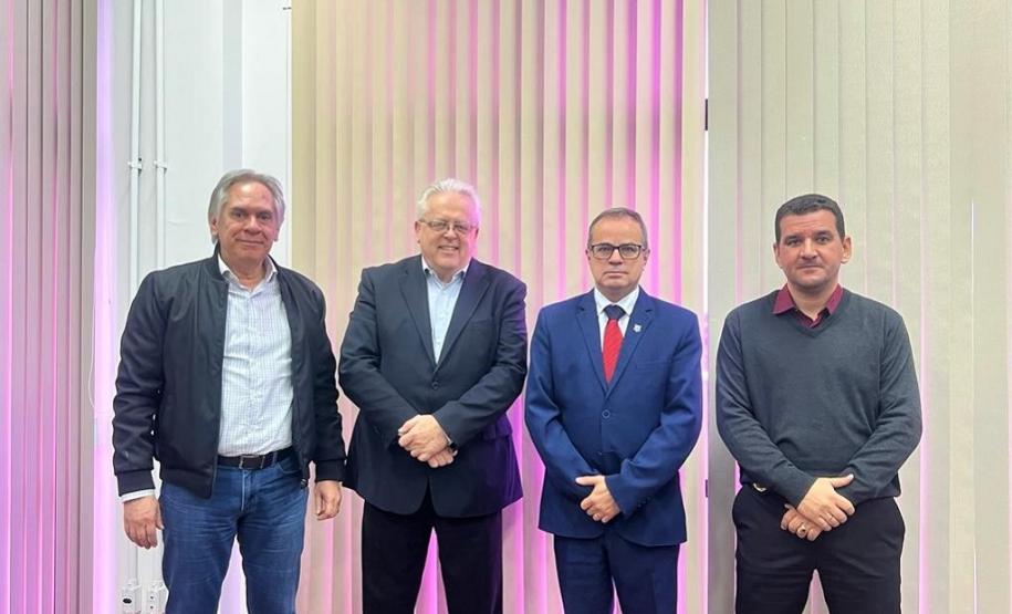 Tecpar apresenta soluções tecnológicas ao Deppen