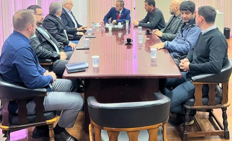 Tecpar apresenta soluções tecnológicas ao Deppen