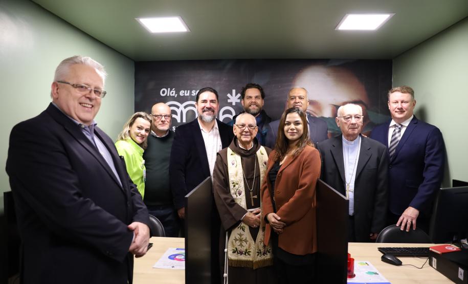 Tecpar participa de inauguração do Centro de Acolhimento em Terapia Canabinoide